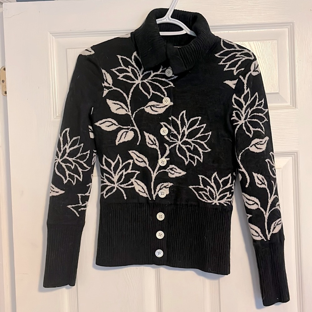 Charcoal with off-white flower patterned Neve button up sweater